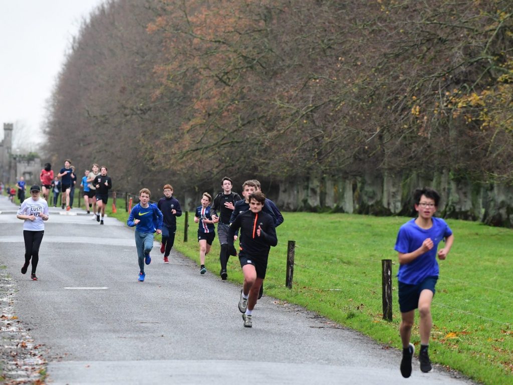 children running