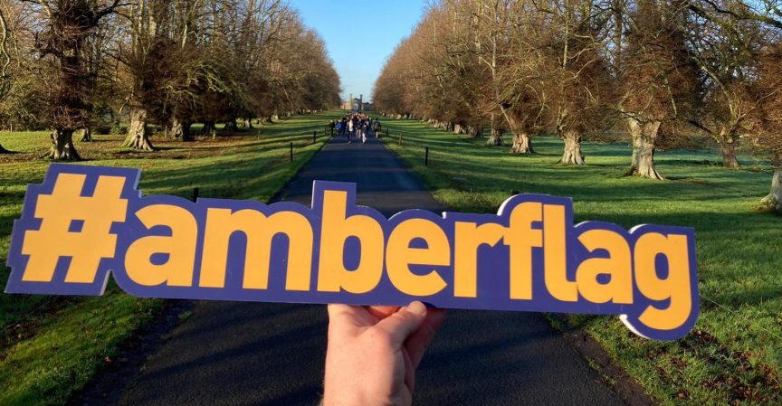 sign reading amber flag